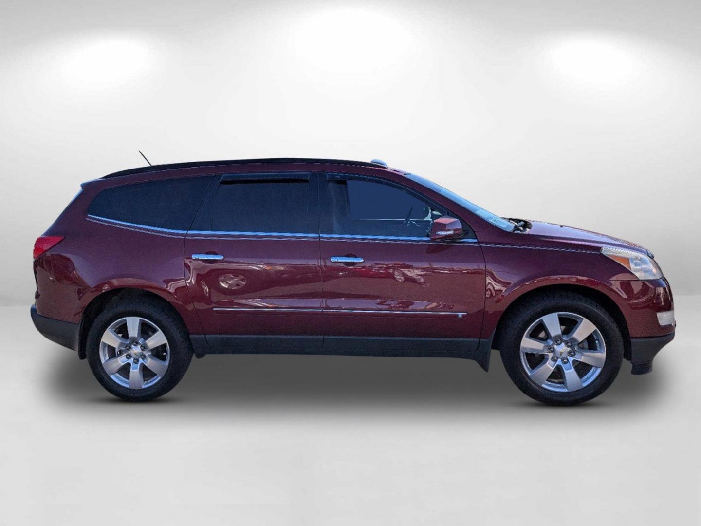 2009 Chevrolet Traverse LTZ photo 9