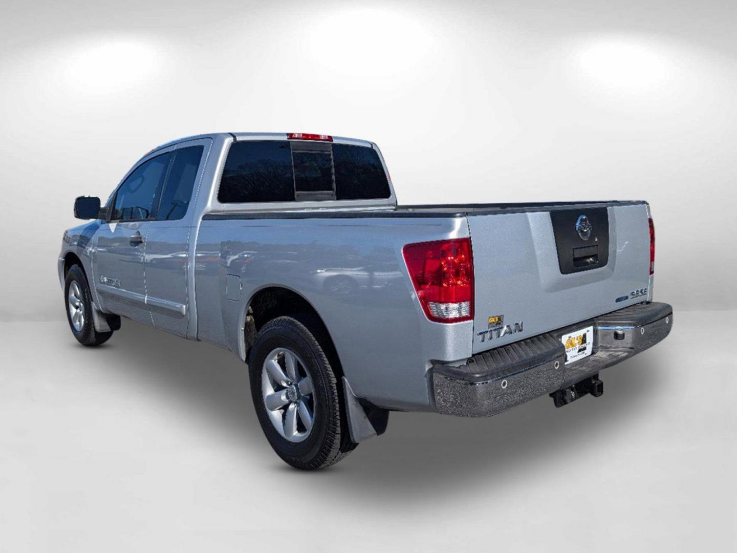 2010 Nissan Titan SE photo 10