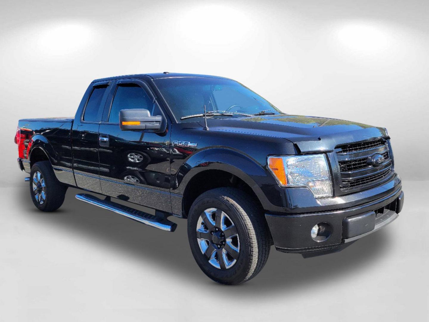 2014 Ford F-150 XLT photo 4