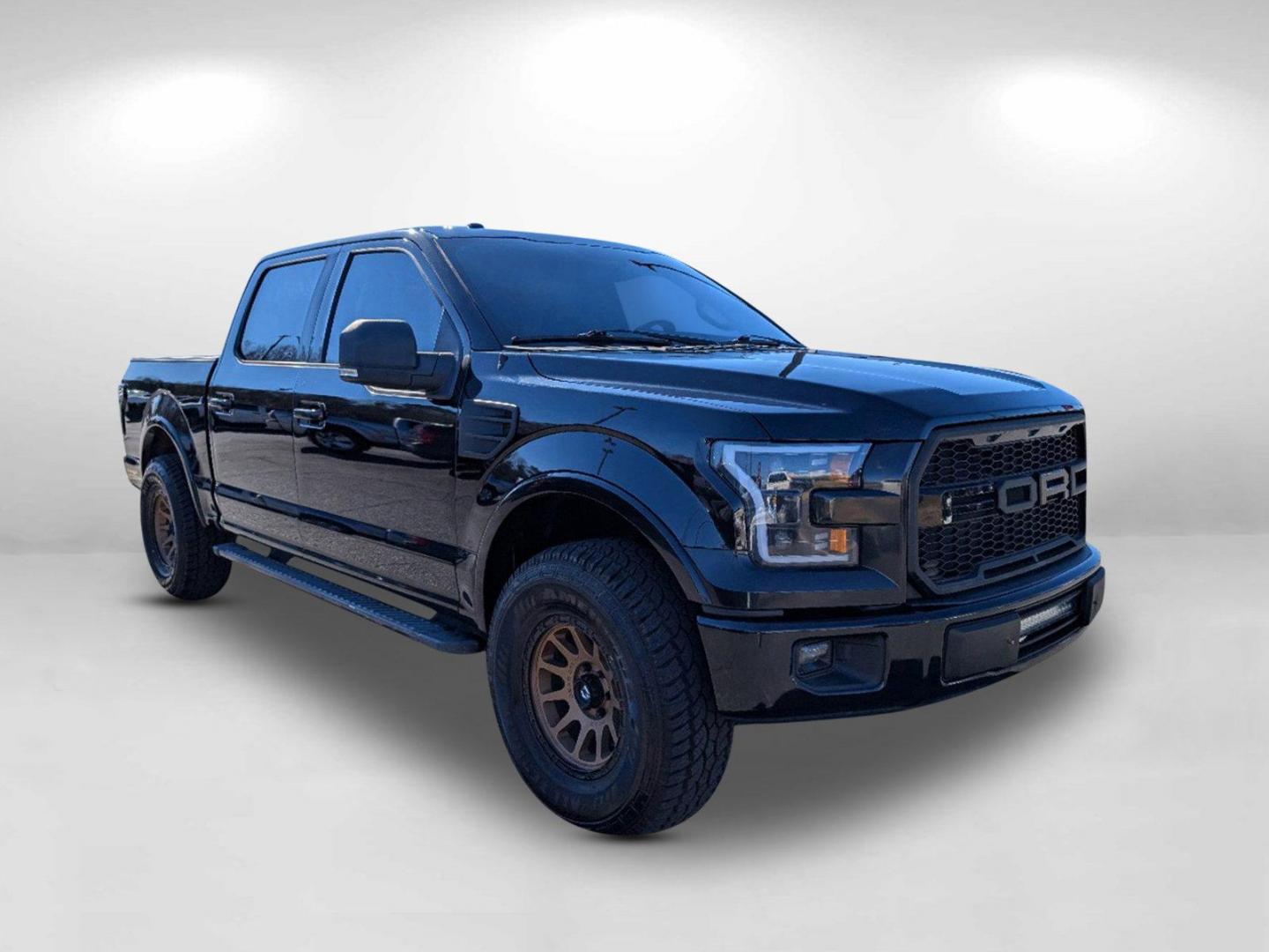 2015 Ford F-150 XLT photo 6