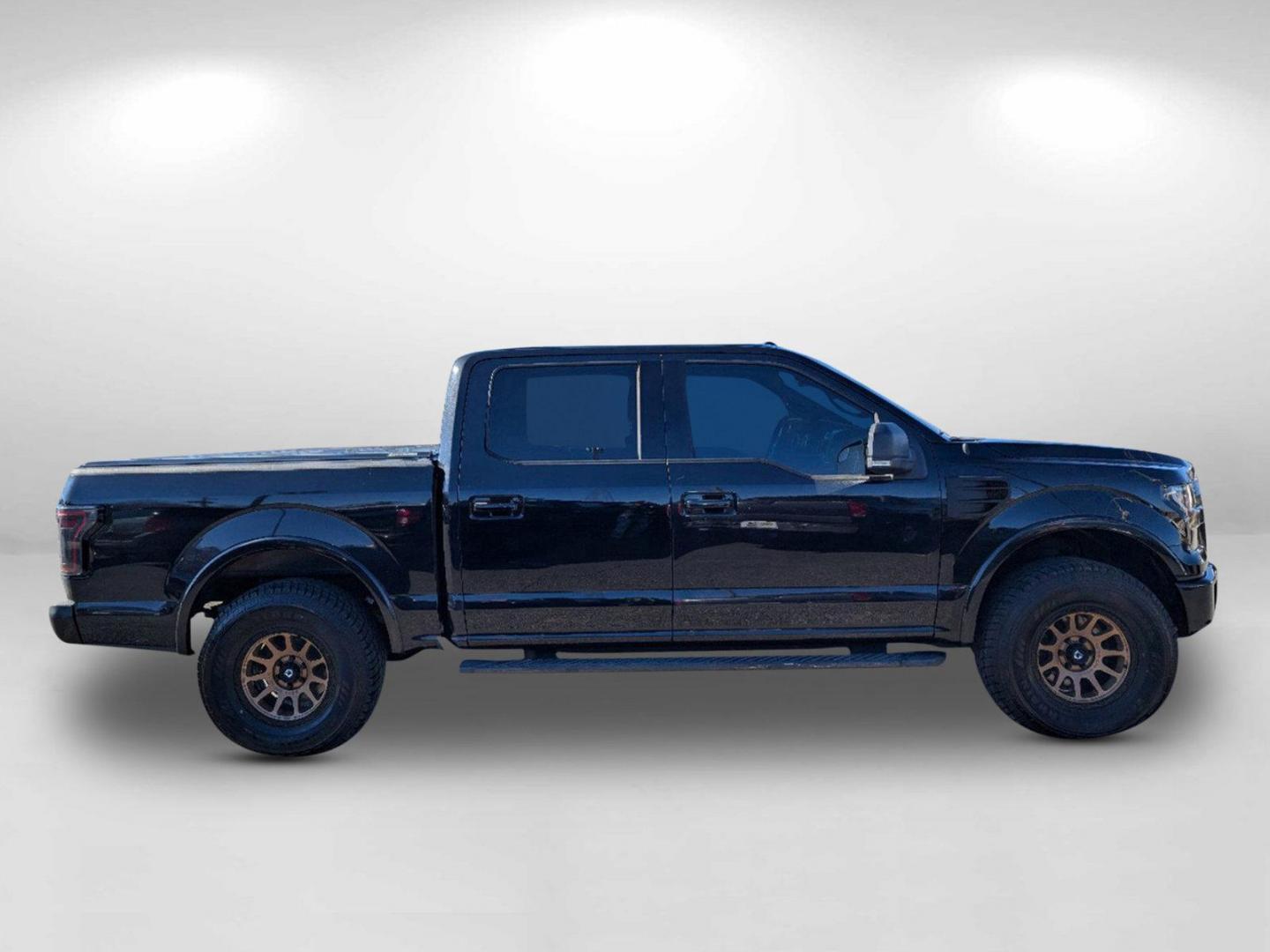 2015 Ford F-150 XLT photo 7