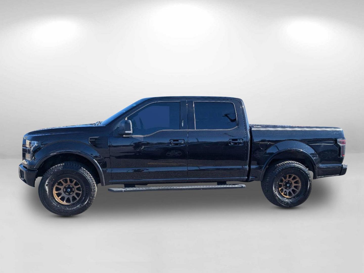 2015 Ford F-150 XLT photo 11