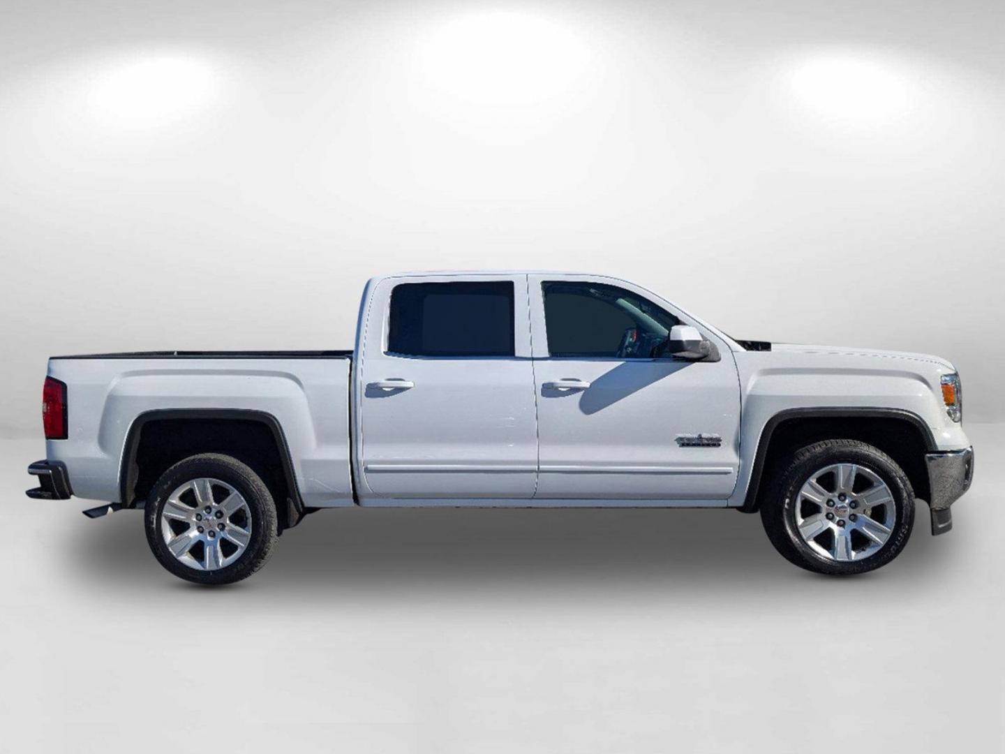 2015 GMC Sierra 1500 SLE photo 8