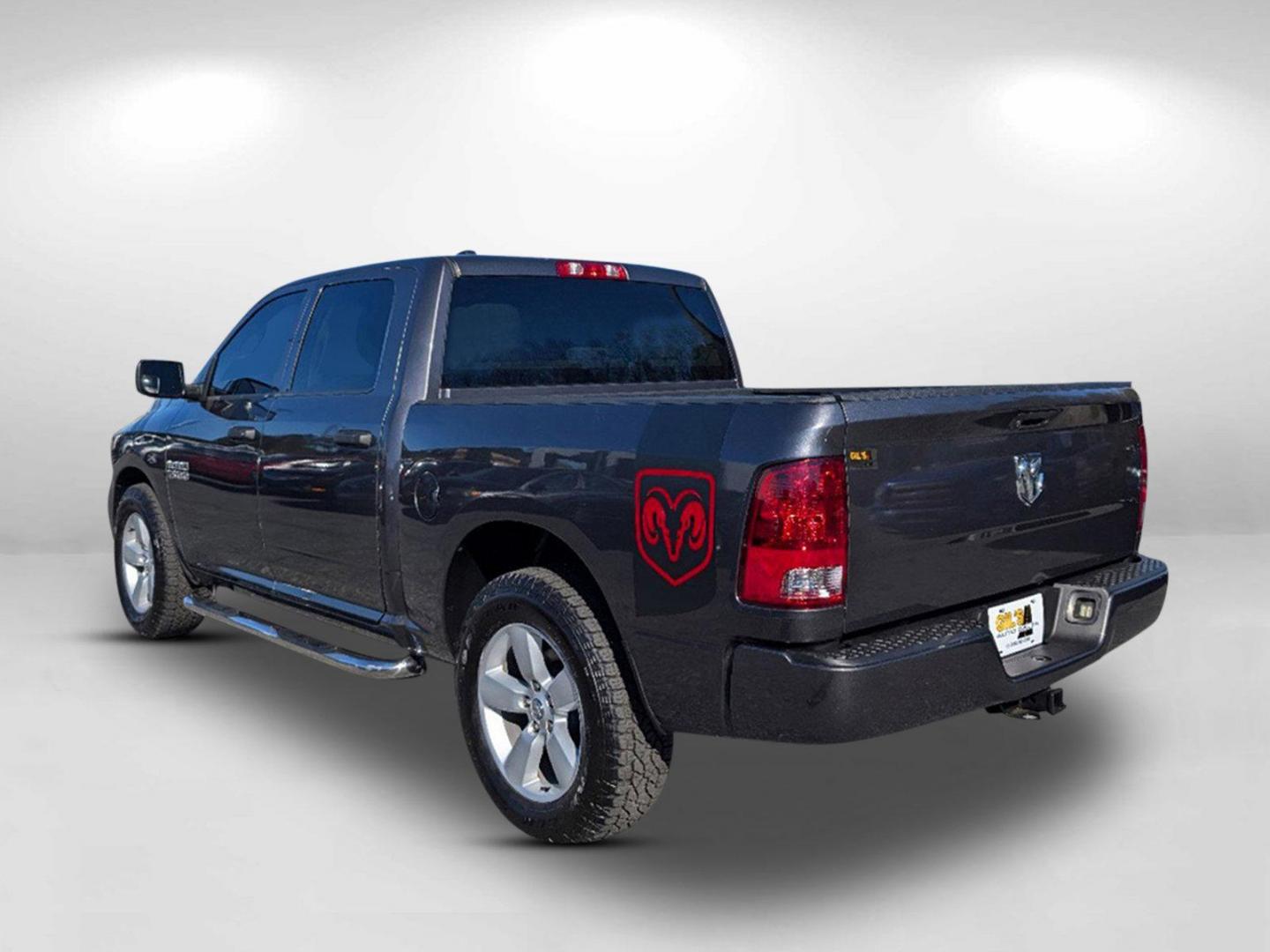 2016 RAM Ram 1500 Pickup Express photo 10