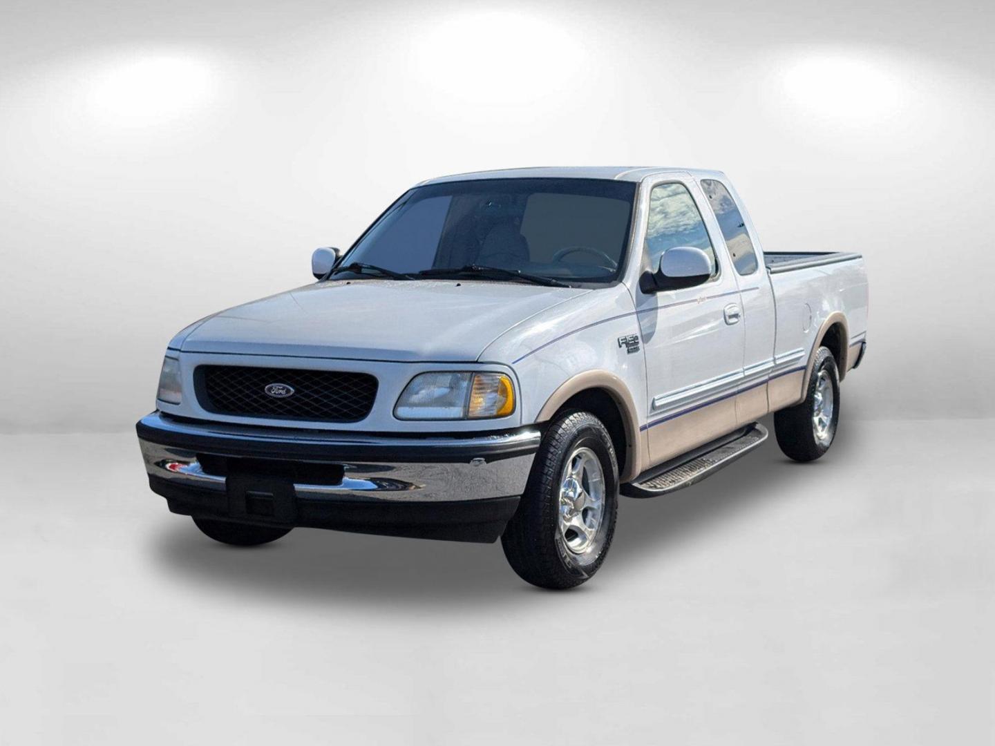 1998 Ford F-150 Lariat (1FTZX1766WN) with an Gas V8 4.6L/281 engine, located at 7000 Northlake Connector, Columbus, GA, 31904, (706) 987-8085, 32.524975, -84.978134 - 1998 Ford F-150 Lariat - Photo#0