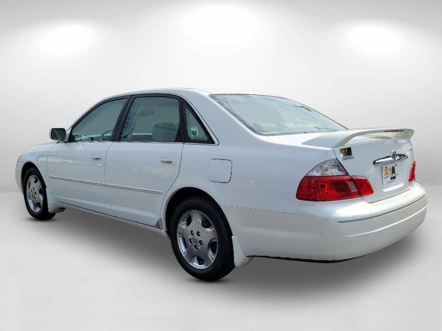 2003 White Toyota Avalon XLS (4T1BF28B23U) with an Gas V6 3.0L/183 engine, 4-Speed Automatic w/OD transmission, located at 804 22nd Ave, Phenix City, AL, 36870, (334) 297-1860, 32.484749, -85.024475 - 2003 Toyota Avalon XLS - Photo#6