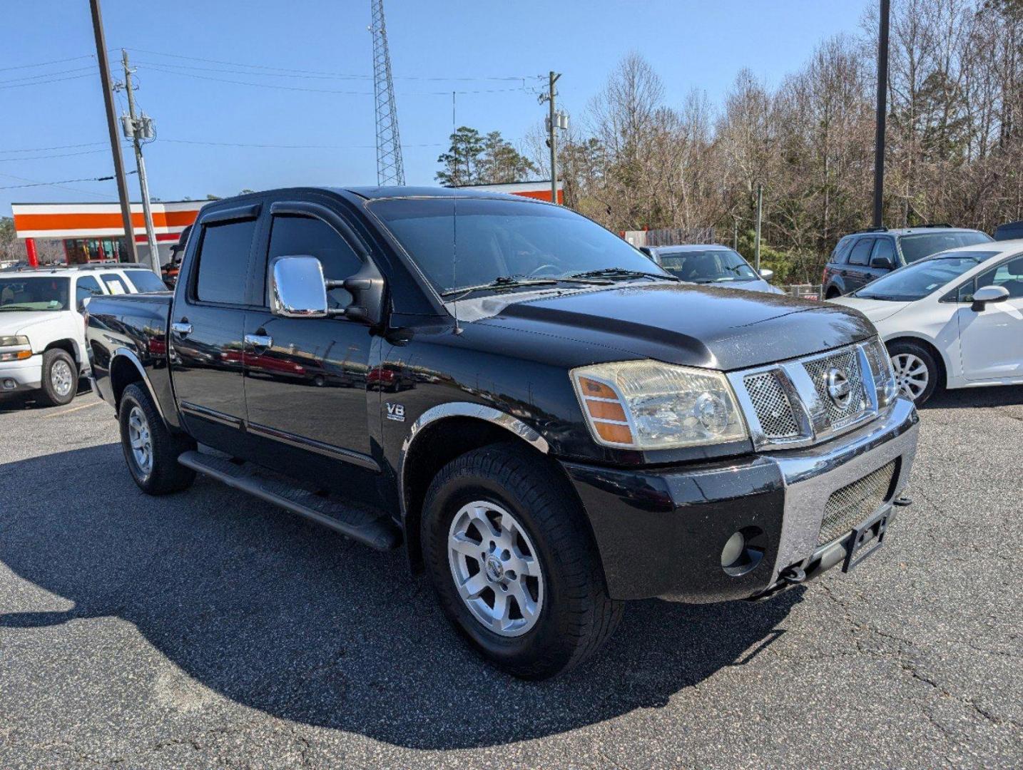 2004 Nissan Titan (1N6AA07B24N) with an Gas V8 5.6L/342 engine, 5-Speed Automatic w/OD transmission, located at 5115 14th Ave., Columbus, GA, 31904, (706) 323-0345, 32.511494, -84.971046 - 2004 Nissan Titan - Photo#2