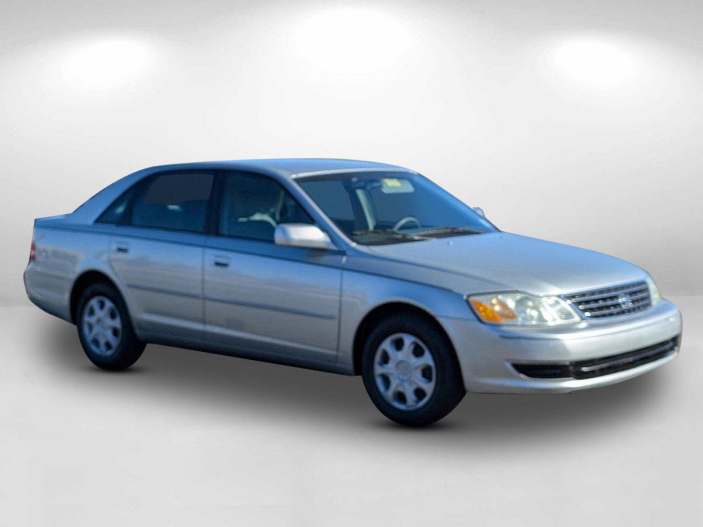 2004 Toyota Avalon XL (4T1BF28B34U) with an Gas V6 3.0L/183 engine, 4-Speed Automatic w/OD transmission, located at 521 Old Farm Lane Rd, Prattville, AL, 36066, (334) 325-1505, 32.482460, -86.416367 - 2004 Toyota Avalon XL - Photo#2