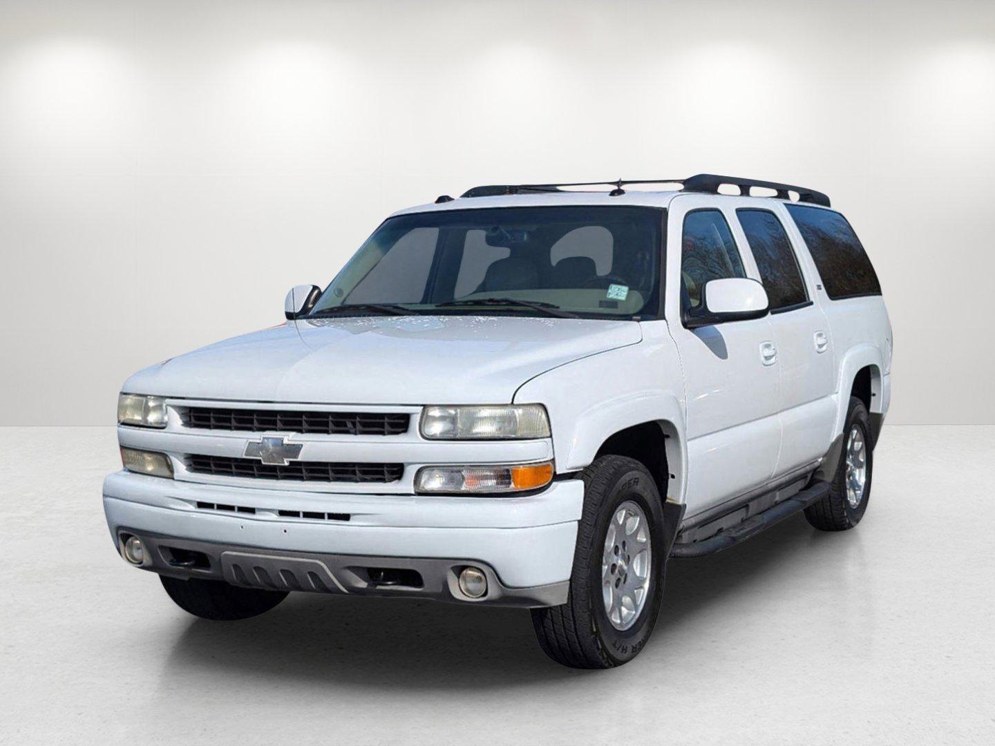 2005 /Tan/Neutral Chevrolet Suburban Z71 (3GNFK16Z25G) with an Gas V8 5.3L/327 engine, 4-Speed Automatic w/OD transmission, located at 5115 14th Ave., Columbus, GA, 31904, (706) 323-0345, 32.511494, -84.971046 - 2005 Chevrolet Suburban Z71 - Photo#0