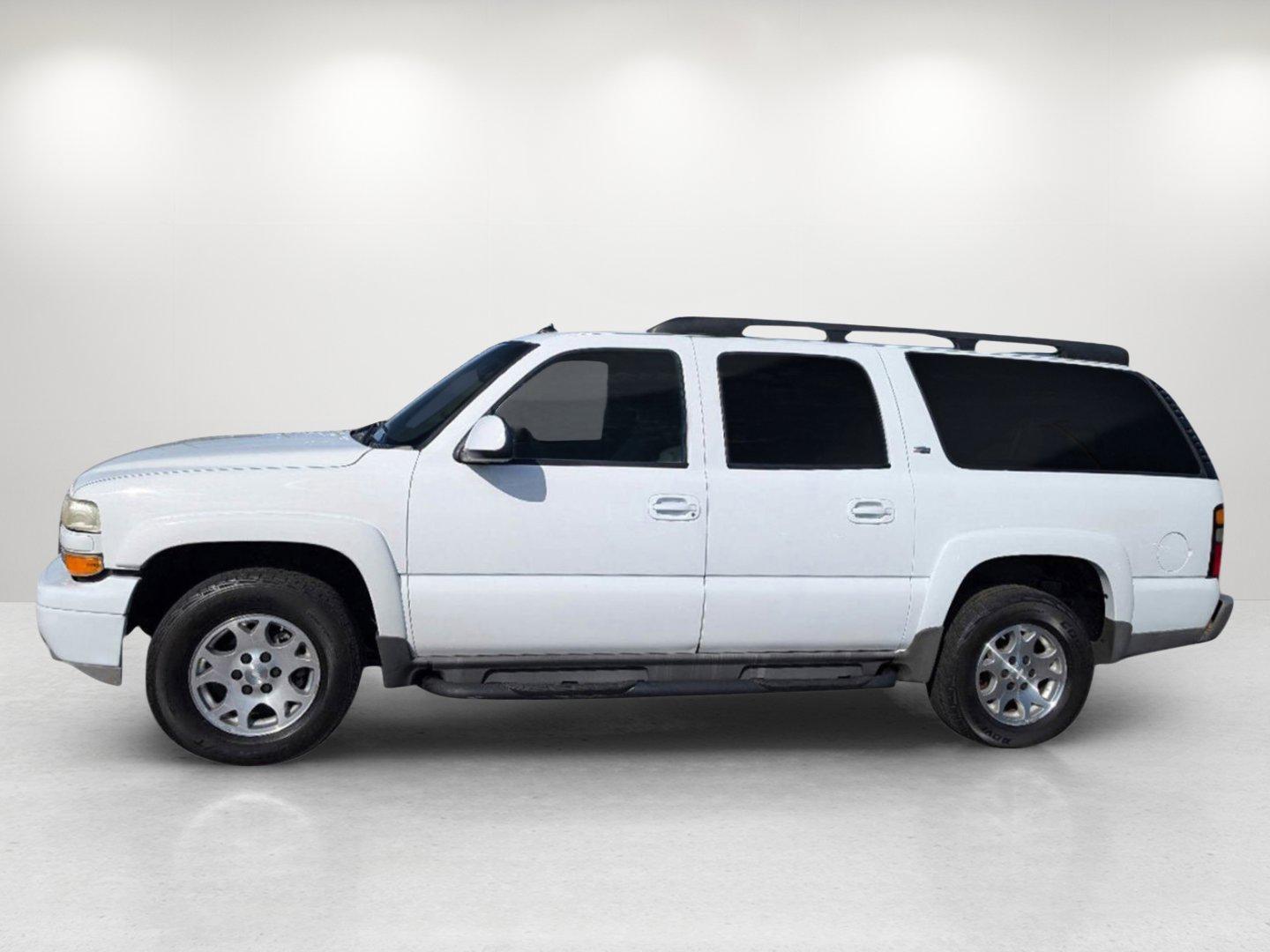 2005 /Tan/Neutral Chevrolet Suburban Z71 (3GNFK16Z25G) with an Gas V8 5.3L/327 engine, 4-Speed Automatic w/OD transmission, located at 5115 14th Ave., Columbus, GA, 31904, (706) 323-0345, 32.511494, -84.971046 - 2005 Chevrolet Suburban Z71 - Photo#7