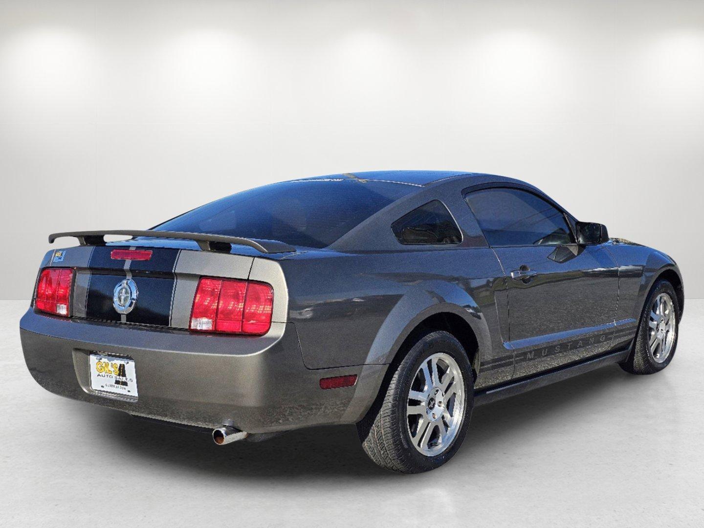 2005 Mineral Grey Metallic /Dark Charcoal Ford Mustang Premium (1ZVFT80N355) with an Gas V6 4.0L/244 engine, located at 5115 14th Ave., Columbus, GA, 31904, (706) 323-0345, 32.511494, -84.971046 - 2005 Ford Mustang Premium - Photo#4