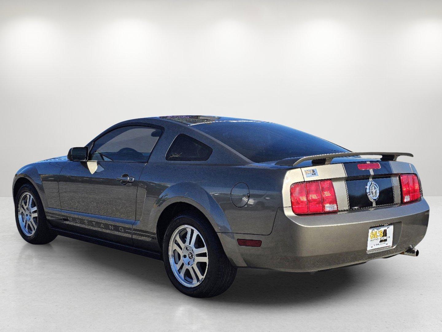 2005 Mineral Grey Metallic /Dark Charcoal Ford Mustang Premium (1ZVFT80N355) with an Gas V6 4.0L/244 engine, located at 5115 14th Ave., Columbus, GA, 31904, (706) 323-0345, 32.511494, -84.971046 - 2005 Ford Mustang Premium - Photo#6