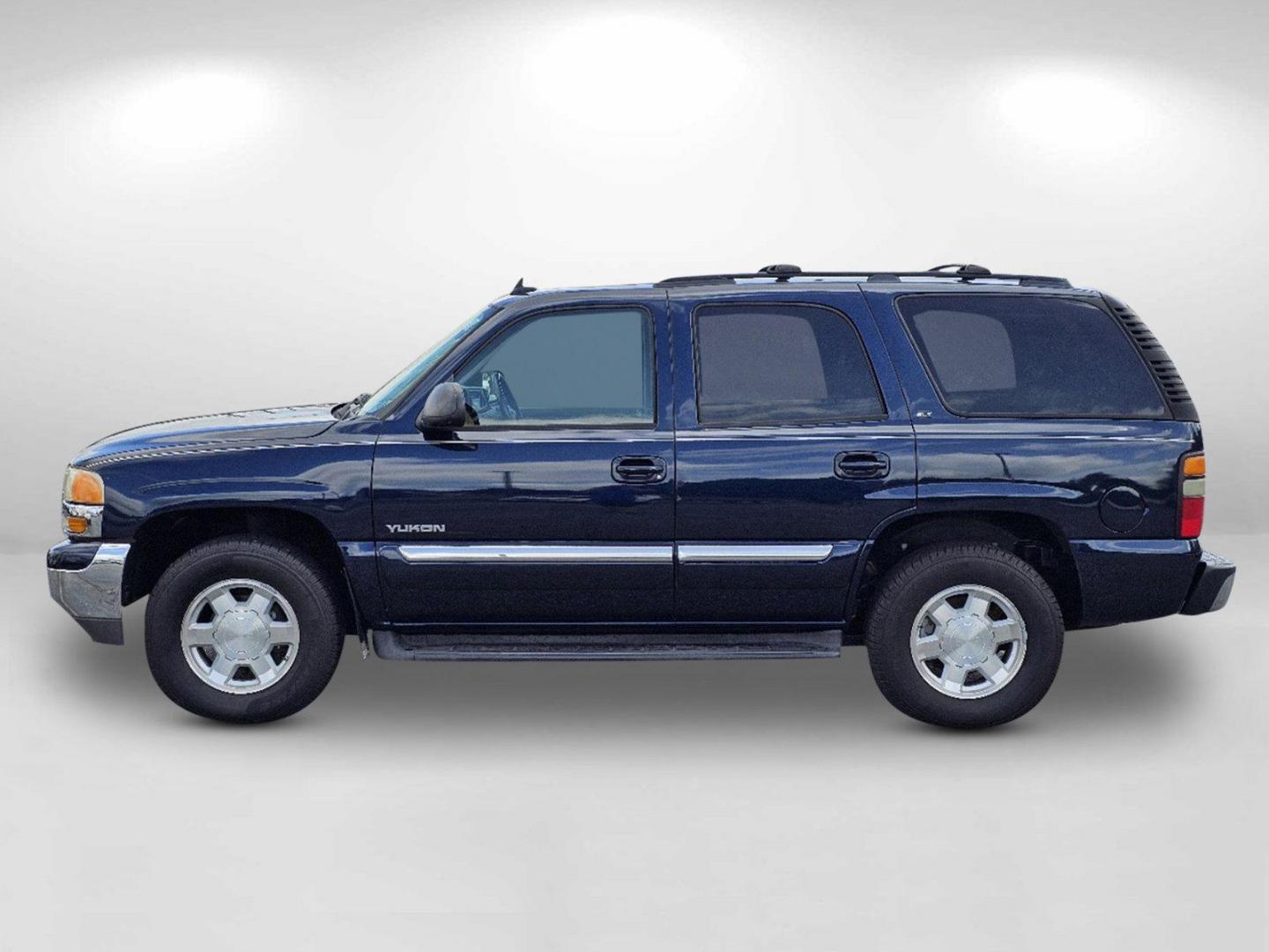 2006 Deep Blue Metallic /Pewter/Dark Pewter GMC Yukon SLT (1GKEC13T76R) with an Gas/Ethanol V8 5.3L/325 engine, 4-Speed Automatic w/OD transmission, located at 804 22nd Ave, Phenix City, AL, 36870, (334) 297-1860, 32.484749, -85.024475 - 2006 GMC Yukon SLT - Photo#7