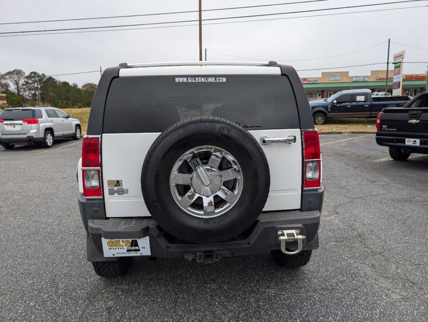 2006 /Ebony HUMMER H3 (5GTDN136068) with an Gas 5 3.5L/211 engine, 4-Speed Automatic w/OD transmission, located at 3959 U.S. 80 W, Phenix City, AL, 36870, (334) 297-4885, 32.469296, -85.135185 - 2006 HUMMER H3 - Photo#6