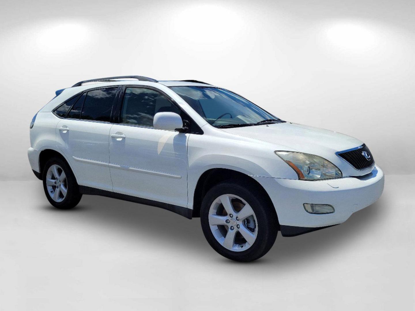 2006 White Lexus RX 330 (2T2GA31U96C) with an Gas V6 3.3L/202 engine, 5-Speed Automatic w/OD transmission, located at 5115 14th Ave., Columbus, GA, 31904, (706) 323-0345, 32.511494, -84.971046 - 2006 Lexus RX 330 - Photo#2