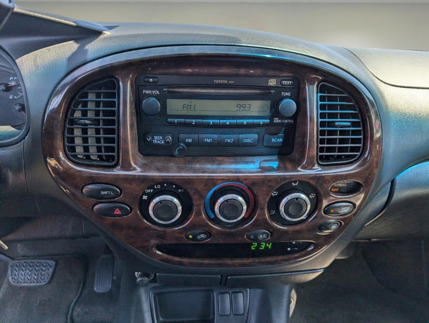 2006 Toyota Tundra SR5 (5TBET34146S) with an Gas V8 4.7L/285 engine, 5-Speed Automatic w/OD transmission, located at 3959 U.S. 80 W, Phenix City, AL, 36870, (334) 297-4885, 32.469296, -85.135185 - 2006 Toyota Tundra SR5 - Photo#13