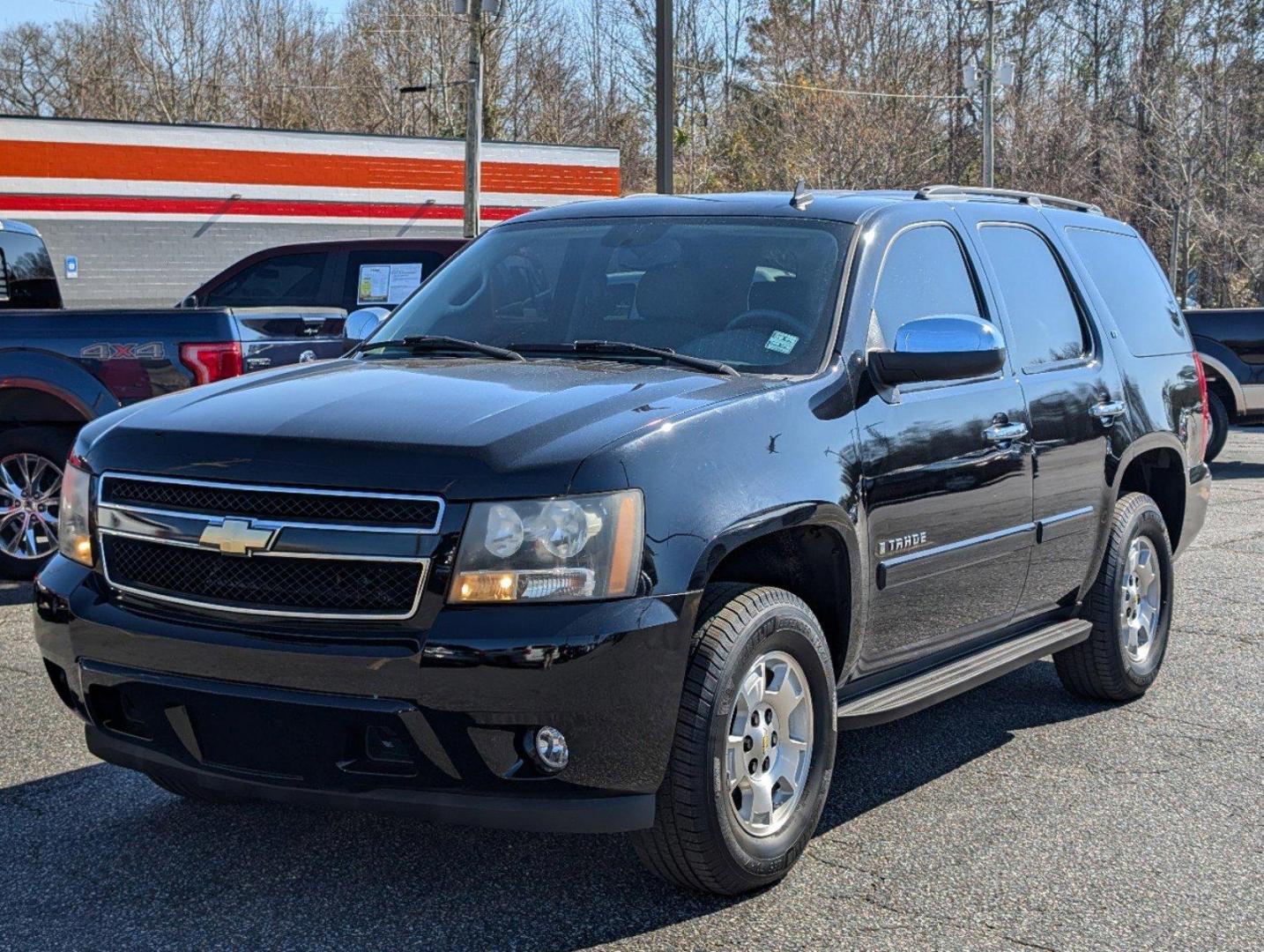 2007 /Dark Titanium/Lt Titanium Chevrolet Tahoe LT (1GNFC130X7R) with an Gas/Ethanol V8 5.3L/323 engine, 4-Speed Automatic w/OD transmission, located at 3959 U.S. 80 W, Phenix City, AL, 36870, (334) 297-4885, 32.469296, -85.135185 - 2007 Chevrolet Tahoe LT - Photo#0