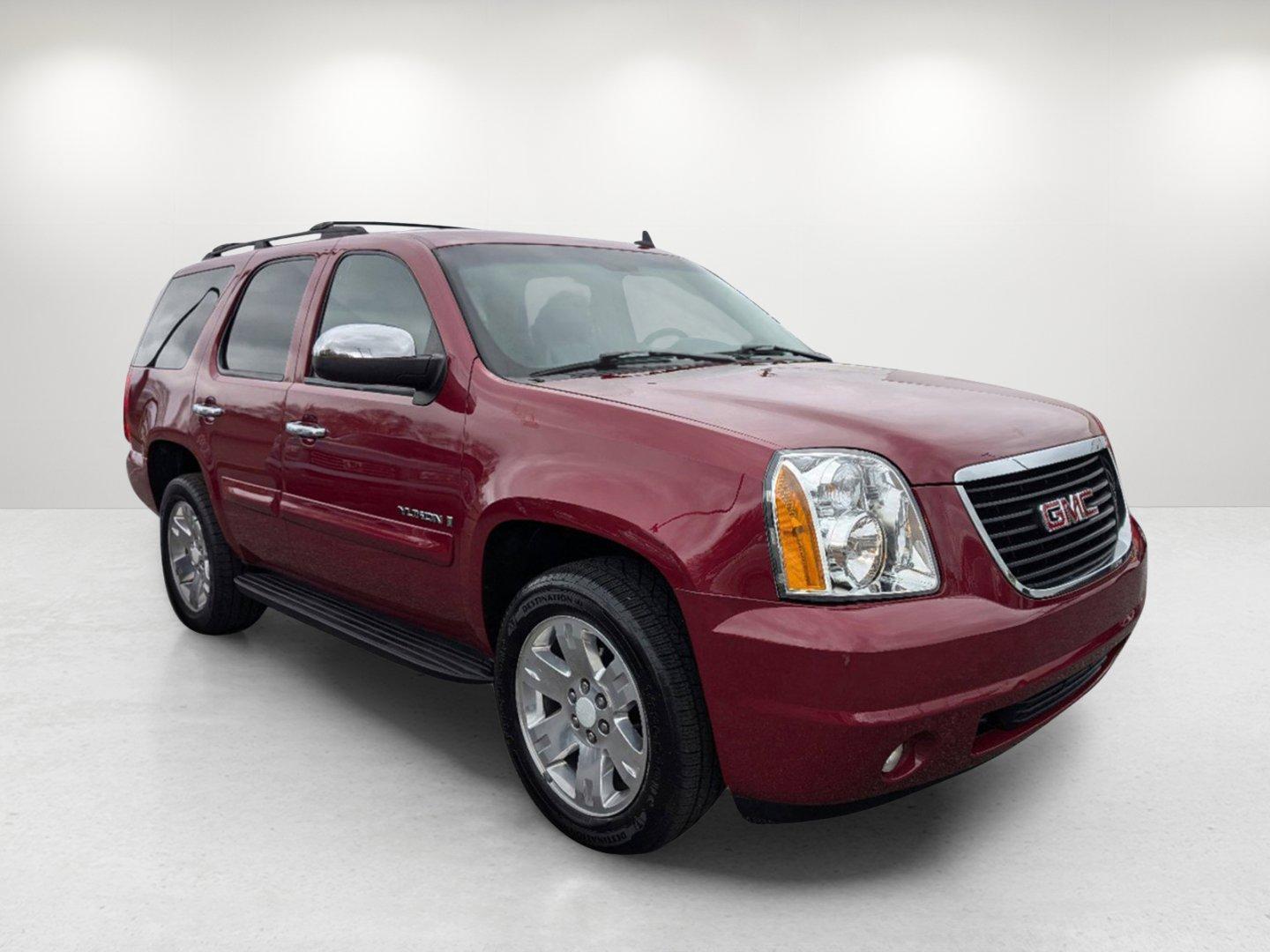 2007 /Ebony GMC Yukon SLE (1GKFC13J07R) with an Gas V8 5.3L/325 engine, 4-Speed Automatic w/OD transmission, located at 5115 14th Ave., Columbus, GA, 31904, (706) 323-0345, 32.511494, -84.971046 - 2007 GMC Yukon SLE - Photo#2