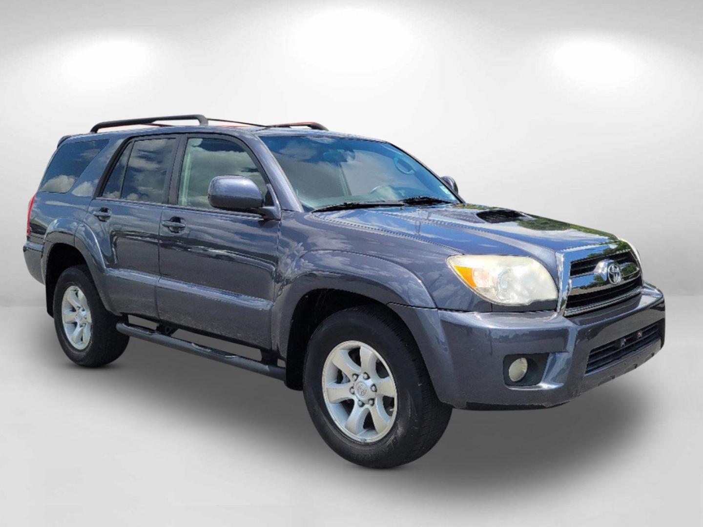 2007 Gray Toyota 4Runner SR5 (JTEZU14R478) with an Gas V6 4.0L/241 engine, 5-Speed Automatic w/OD transmission, located at 7000 Northlake Connector, Columbus, GA, 31904, (706) 987-8085, 32.524975, -84.978134 - 2007 Toyota 4Runner SR5 - Photo#2