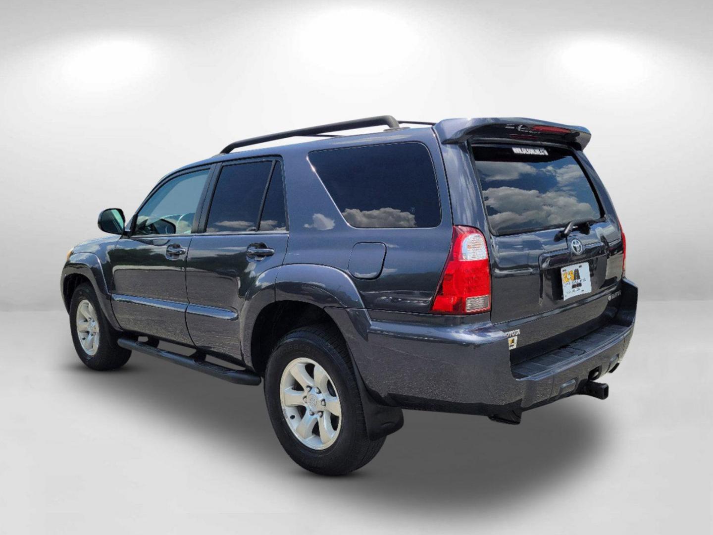 2007 Gray Toyota 4Runner SR5 (JTEZU14R478) with an Gas V6 4.0L/241 engine, 5-Speed Automatic w/OD transmission, located at 7000 Northlake Connector, Columbus, GA, 31904, (706) 987-8085, 32.524975, -84.978134 - 2007 Toyota 4Runner SR5 - Photo#6