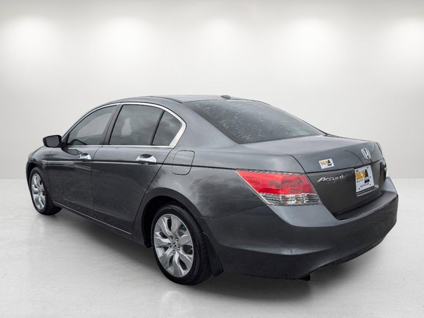 2008 Honda Accord Sdn EX-L (1HGCP36838A) with an Gas V6 3.5L/212 engine, 5-Speed Automatic transmission, located at 5115 14th Ave., Columbus, GA, 31904, (706) 323-0345, 32.511494, -84.971046 - 2008 Honda Accord Sdn EX-L - Photo#6