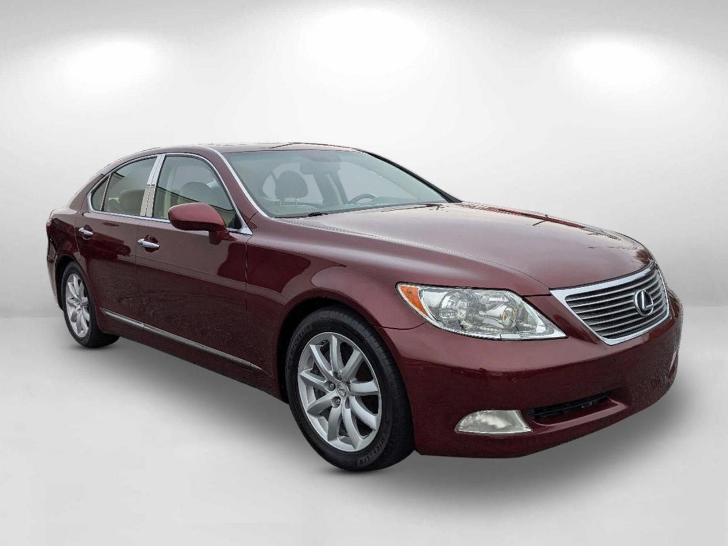 2008 Lexus LS 460 (JTHBL46F685) with an Gas V8 4.6L/281 engine, 8-Speed Automatic w/OD transmission, located at 521 Old Farm Lane Rd, Prattville, AL, 36066, (334) 325-1505, 32.482460, -86.416367 - 2008 Lexus LS 460 - Photo#3