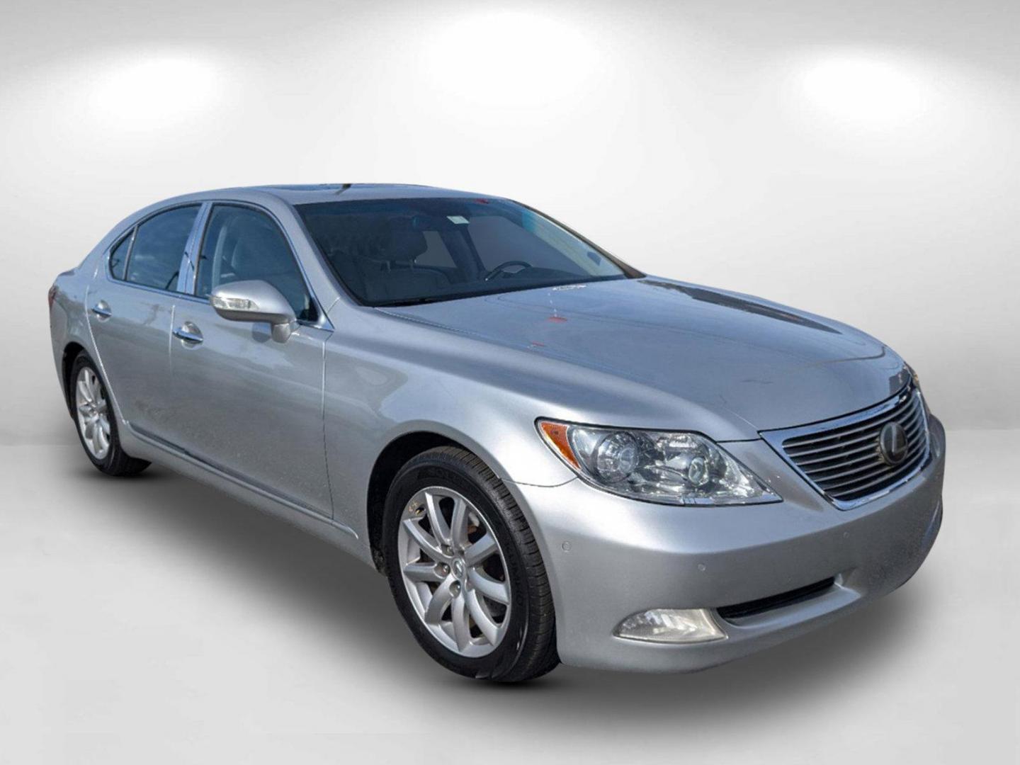 2008 Lexus LS 460 (JTHBL46F585) with an Gas V8 4.6L/281 engine, 8-Speed Automatic w/OD transmission, located at 3959 U.S. 80 W, Phenix City, AL, 36870, (334) 297-4885, 32.469296, -85.135185 - 2008 Lexus LS 460 - Photo#5