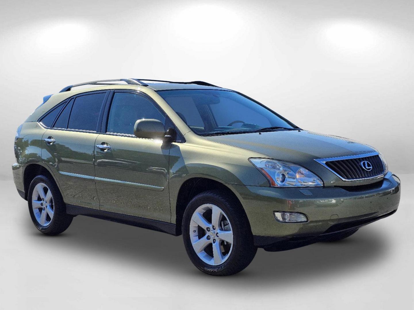 2008 Desert Sage Metallic /Ivory Lexus RX 350 (2T2GK31U58C) with an Gas V6 3.5L/211 engine, 5-Speed Automatic transmission, located at 7000 Northlake Connector, Columbus, GA, 31904, (706) 987-8085, 32.524975, -84.978134 - 2008 Lexus RX 350 - Photo#2