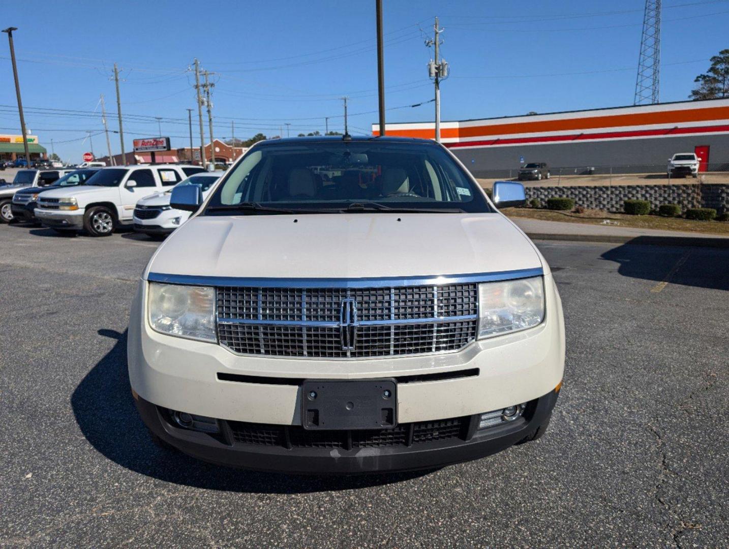 2008 Lincoln MKX (2LMDU68C38B) with an Gas V6 3.5L/213 engine, 6-Speed Automatic w/OD transmission, located at 3959 U.S. 80 W, Phenix City, AL, 36870, (334) 297-4885, 32.469296, -85.135185 - 2008 Lincoln MKX - Photo#1