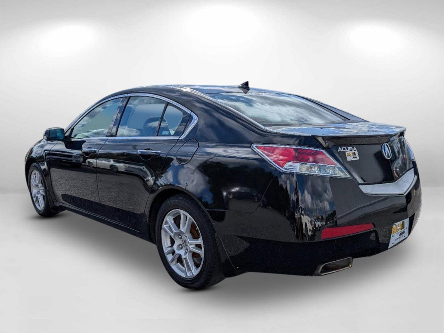 2009 Acura TL Tech (19UUA86579A) with an Gas V6 3.5L/ engine, 5-Speed Automatic w/OD transmission, located at 3959 U.S. 80 W, Phenix City, AL, 36870, (334) 297-4885, 32.469296, -85.135185 - 2009 Acura TL Tech - Photo#5