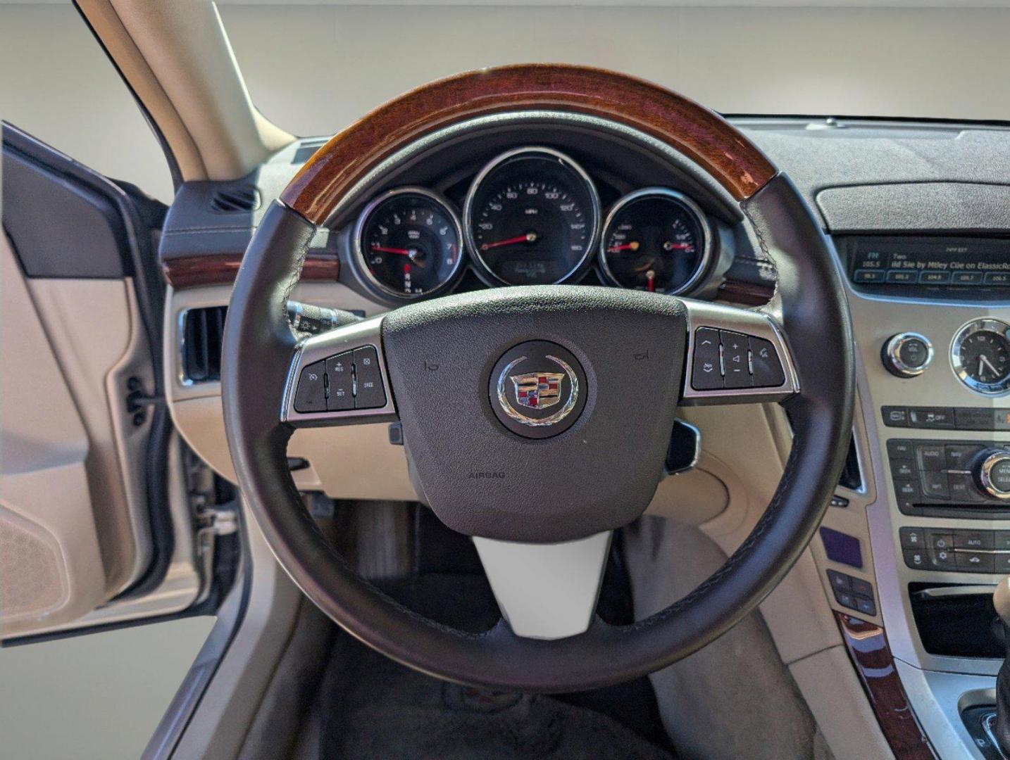 2009 /Cashmere/Cocoa Cadillac CTS RWD w/1SB (1G6DV57V590) with an Gas V6 3.6L/220 engine, 6-Speed Automatic transmission, located at 3959 U.S. 80 W, Phenix City, AL, 36870, (334) 297-4885, 32.469296, -85.135185 - 2009 Cadillac CTS RWD w/1SB - Photo#15