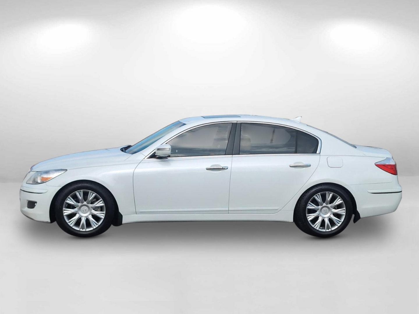 2009 /Cashmere Hyundai Genesis (KMHGC46E49U) with an Gas V6 3.8L/232 engine, 6-Speed Automatic w/OD Shiftronic transmission, located at 521 Old Farm Lane Rd, Prattville, AL, 36066, (334) 325-1505, 32.482460, -86.416367 - 2009 Hyundai Genesis - Photo#11