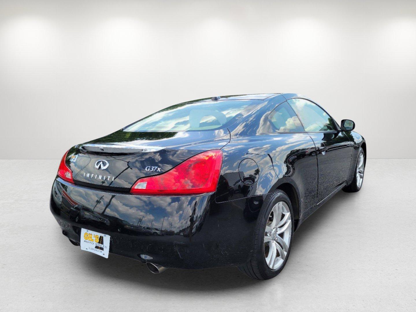 2009 Black Obsidian /Wheat Infiniti G37 Coupe x (JNKCV64F19M) with an Gas V6 3.7L/225 engine, 7-Speed Automatic w/OD transmission, located at 7000 Northlake Connector, Columbus, GA, 31904, (706) 987-8085, 32.524975, -84.978134 - 2009 Infiniti G37 Coupe x - Photo#4