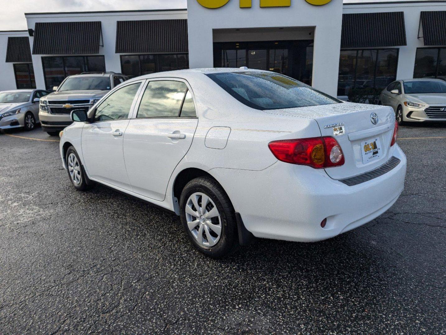 2009 Toyota Corolla LE (1NXBU40E09Z) with an Gas I4 1.8L/110 engine, 4-Speed Automatic w/OD transmission, located at 521 Old Farm Lane Rd, Prattville, AL, 36066, (334) 325-1505, 32.482460, -86.416367 - 2009 Toyota Corolla LE - Photo#6