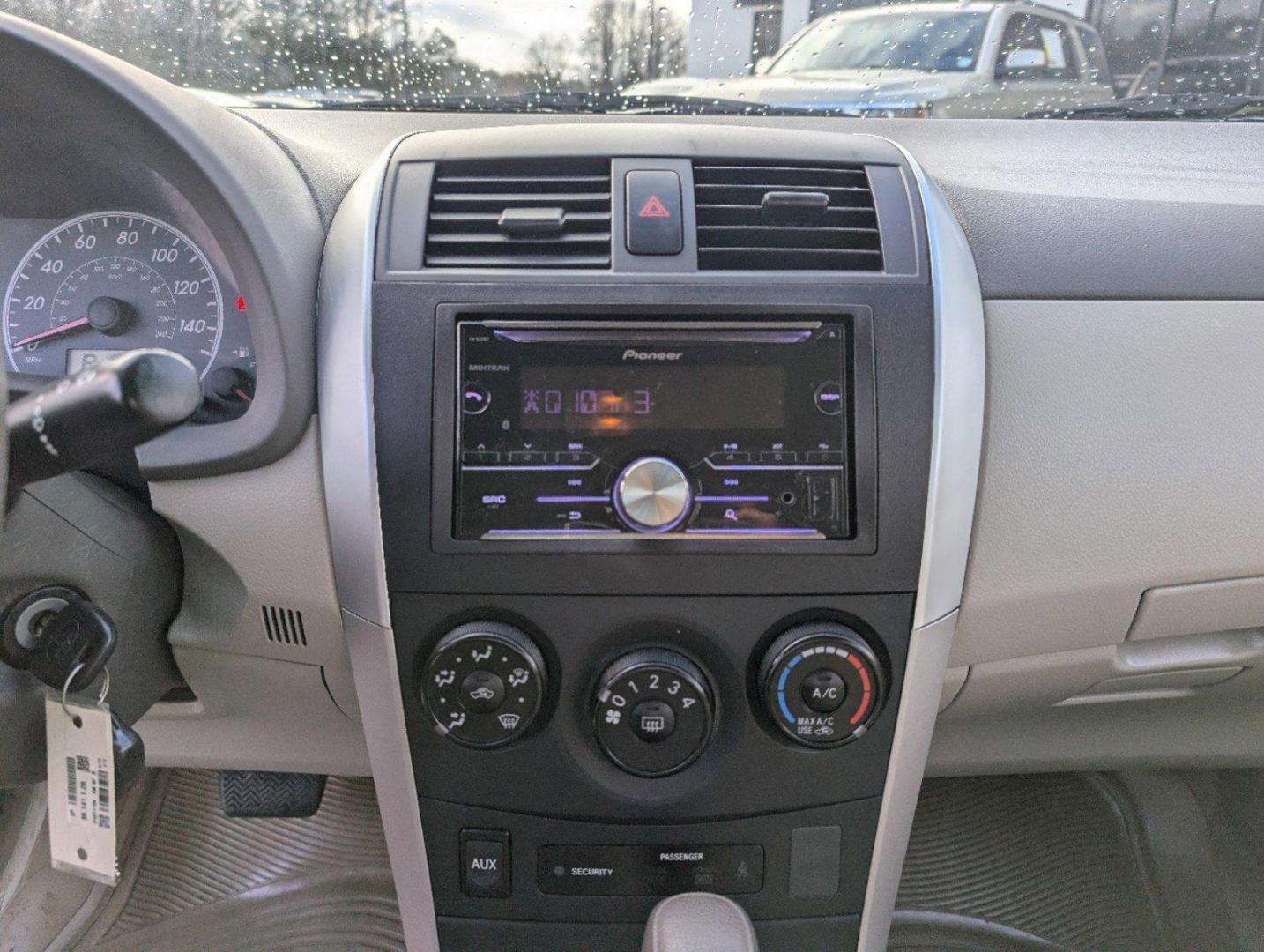 2009 Toyota Corolla LE (1NXBU40E09Z) with an Gas I4 1.8L/110 engine, 4-Speed Automatic w/OD transmission, located at 521 Old Farm Lane Rd, Prattville, AL, 36066, (334) 325-1505, 32.482460, -86.416367 - 2009 Toyota Corolla LE - Photo#13