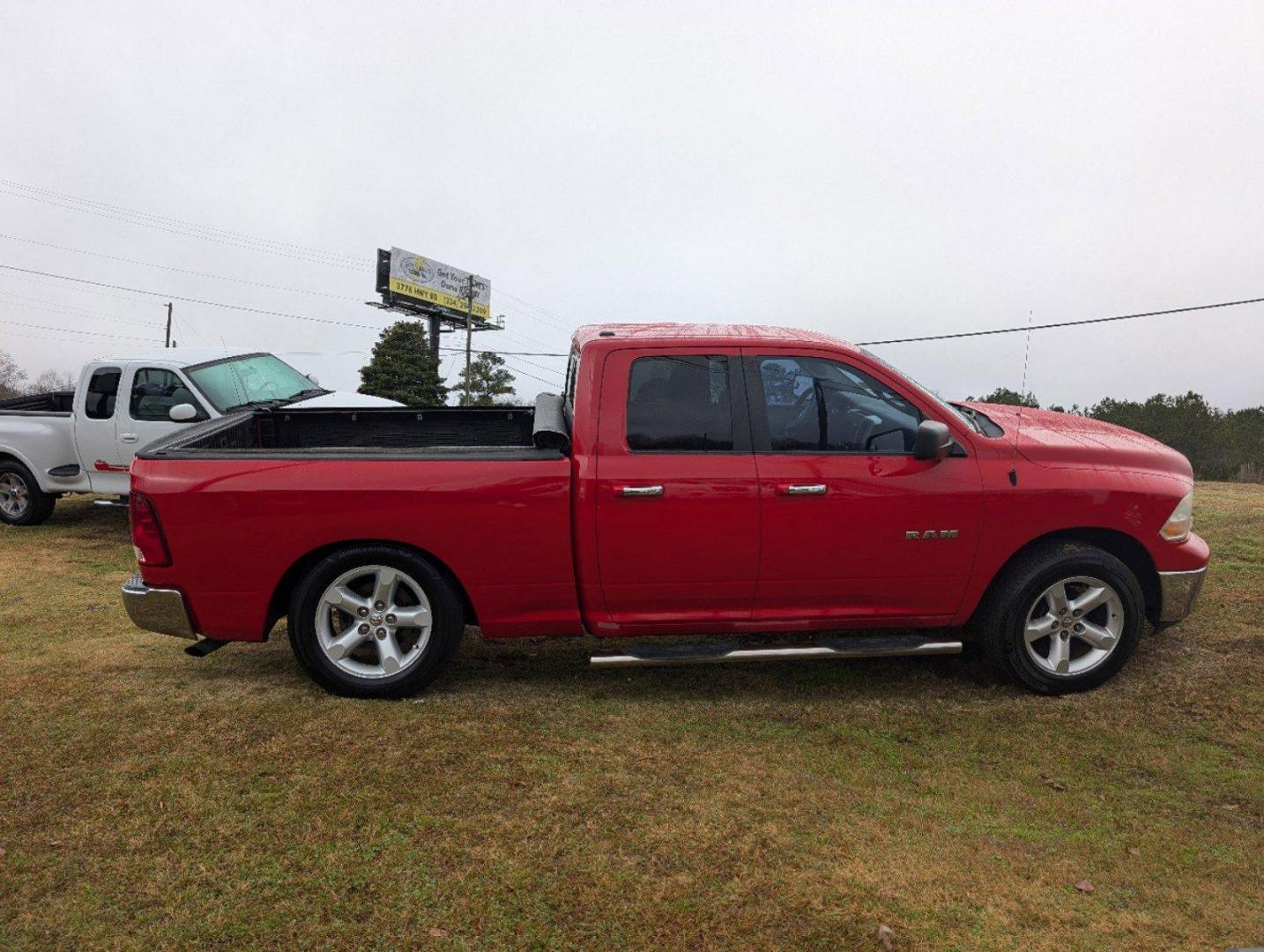 2010 /Dark slate gray Dodge Ram 1500 SLT (1D7RB1GP7AS) with an Gas/Ethanol V8 4.7L/287 engine, 5-Speed Automatic w/OD transmission, located at 3959 U.S. 80 W, Phenix City, AL, 36870, (334) 297-4885, 32.469296, -85.135185 - 2010 Dodge Ram 1500 SLT - Photo#3