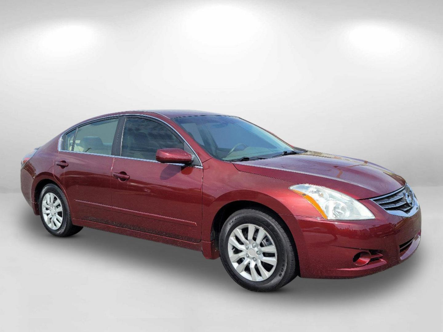 2010 Tuscan Sun /Blonde Nissan Altima 2.5 S (1N4AL2APXAN) with an Gas I4 2.5L/ engine, 1-Speed Continuously Variable transmission, located at 804 22nd Ave, Phenix City, AL, 36870, (334) 297-1860, 32.484749, -85.024475 - 2010 Nissan Altima 2.5 S - Photo#2