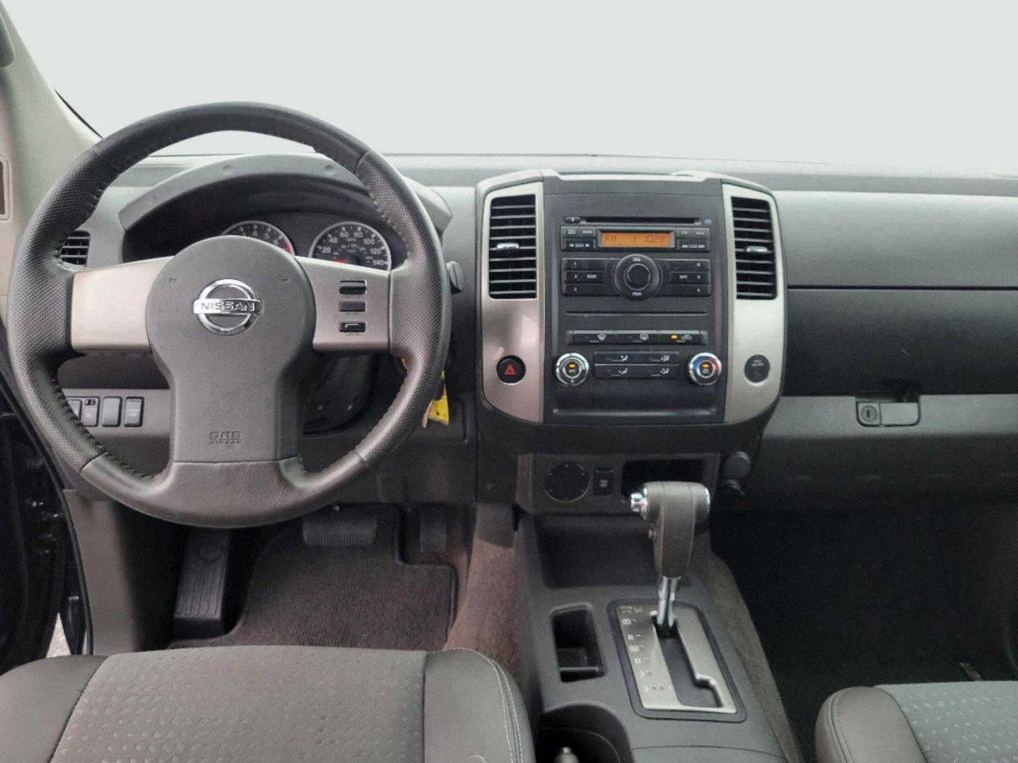 2010 Super Black /Graphite Nissan Frontier LE (1N6AD0ER7AC) with an Gas V6 4.0L/ engine, 5-Speed Automatic w/OD transmission, located at 7000 Northlake Connector, Columbus, GA, 31904, (706) 987-8085, 32.524975, -84.978134 - 2010 Nissan Frontier LE - Photo#10