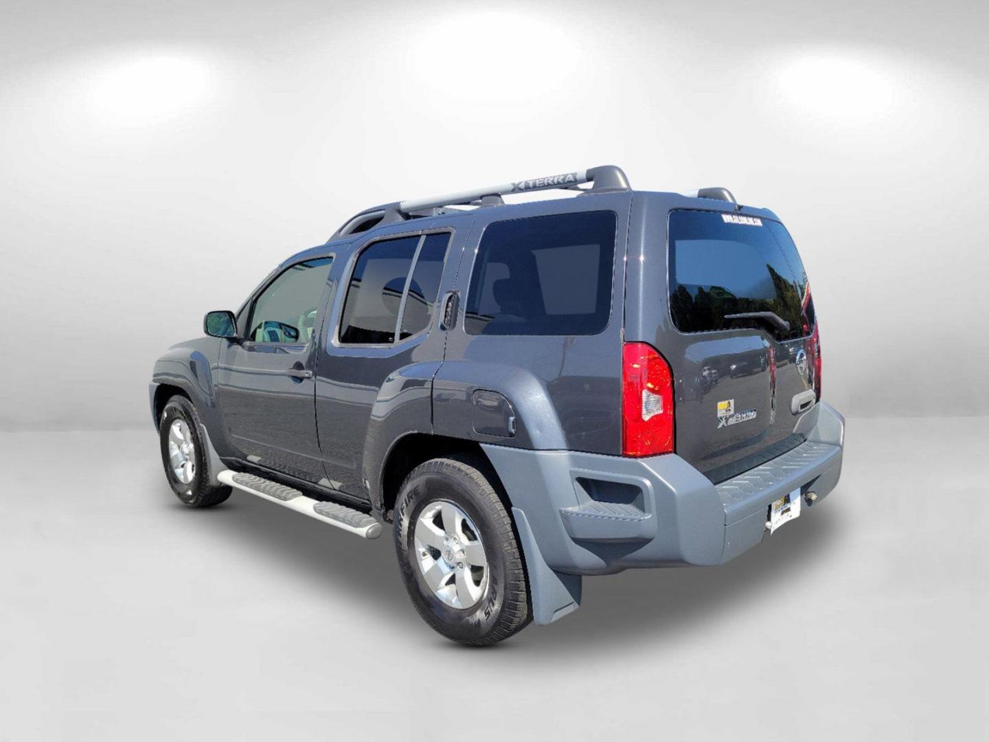 2010 Night Armor Pearl /Gray Nissan Xterra S (5N1AN0NU1AC) with an Gas V6 4.0L/ engine, 5-Speed Automatic w/OD transmission, located at 7000 Northlake Connector, Columbus, GA, 31904, (706) 987-8085, 32.524975, -84.978134 - 2010 Nissan Xterra S - Photo#6