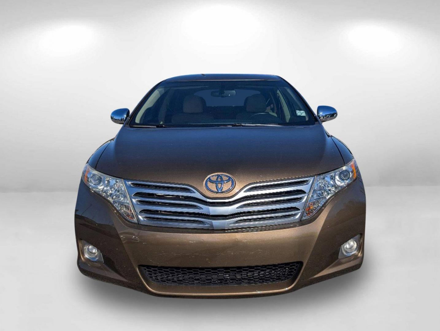 2010 Toyota Venza (4T3ZA3BB0AU) with an Gas I4 2.7L/163 engine, 6-Speed Automatic transmission, located at 7000 Northlake Connector, Columbus, GA, 31904, (706) 987-8085, 32.524975, -84.978134 - 2010 Toyota Venza - Photo#15