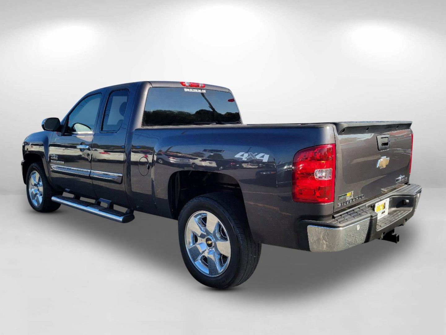 2011 Taupe Gray Metallic /Ebony Chevrolet Silverado 1500 LT (1GCRKSE30BZ) with an Gas/Ethanol V8 5.3L/323 engine, 6-Speed Automatic transmission, located at 5115 14th Ave., Columbus, GA, 31904, (706) 323-0345, 32.511494, -84.971046 - 2011 Chevrolet Silverado 1500 LT - Photo#6