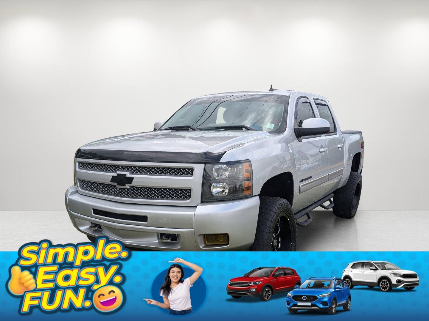 2011 /Ebony Chevrolet Silverado 1500 LT (3GCPKSE37BG) with an Gas/Ethanol V8 5.3L/323 engine, 6-Speed Automatic transmission, located at 3959 U.S. 80 W, Phenix City, AL, 36870, (334) 297-4885, 32.469296, -85.135185 - 2011 Chevrolet Silverado 1500 LT - Photo#0