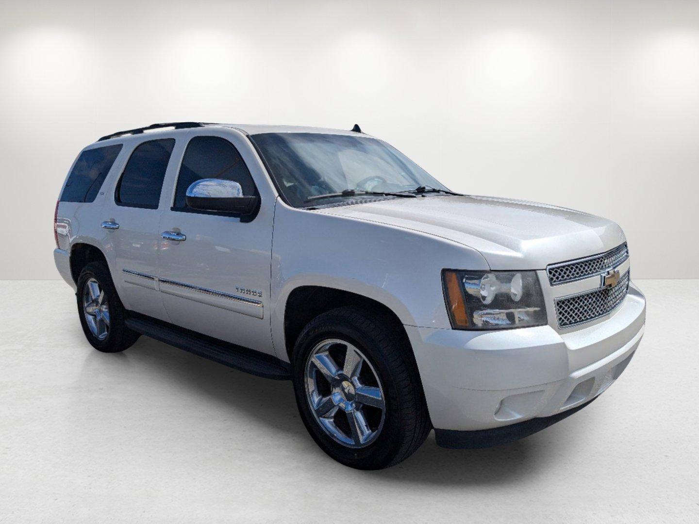 2011 /Ebony Chevrolet Tahoe LTZ (1GNSCCE09BR) with an Gas/Ethanol V8 5.3L/323 engine, 6-Speed Automatic w/OD transmission, located at 5115 14th Ave., Columbus, GA, 31904, (706) 323-0345, 32.511494, -84.971046 - 2011 Chevrolet Tahoe LTZ - Photo#2