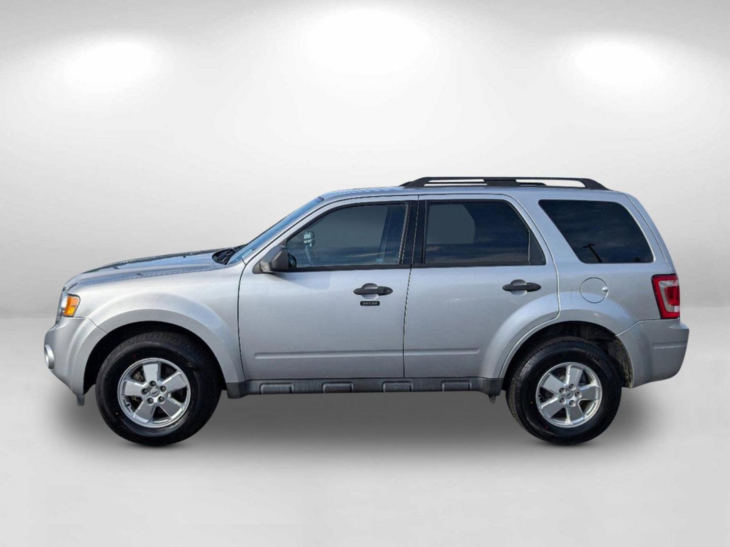 2011 Ford Escape XLT (1FMCU0DGXBK) with an Gas/Ethanol V6 3.0L/181 engine, 6-Speed Automatic transmission, located at 3959 U.S. 80 W, Phenix City, AL, 36870, (334) 297-4885, 32.469296, -85.135185 - 2011 Ford Escape XLT - Photo#7