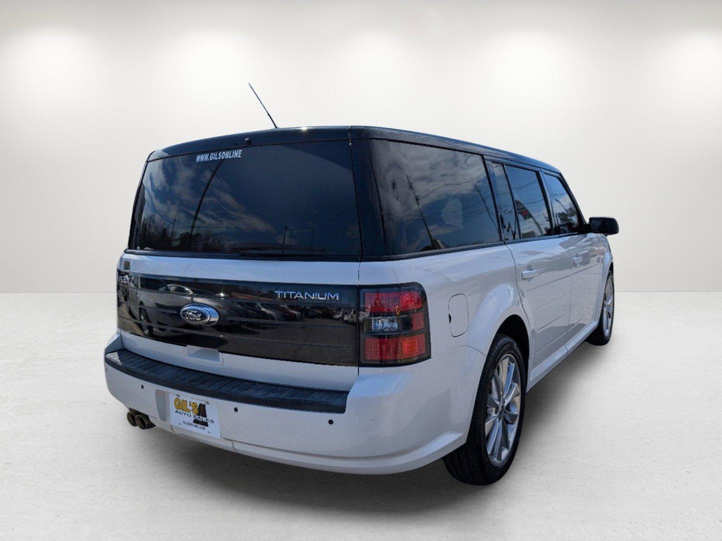 2011 White Ford Flex Titanium (2FMGK5DC2BB) with an Gas V6 3.5L/213 engine, 6-Speed Automatic transmission, located at 521 Old Farm Lane Rd, Prattville, AL, 36066, (334) 325-1505, 32.482460, -86.416367 - 2011 Ford Flex Titanium - Photo#4