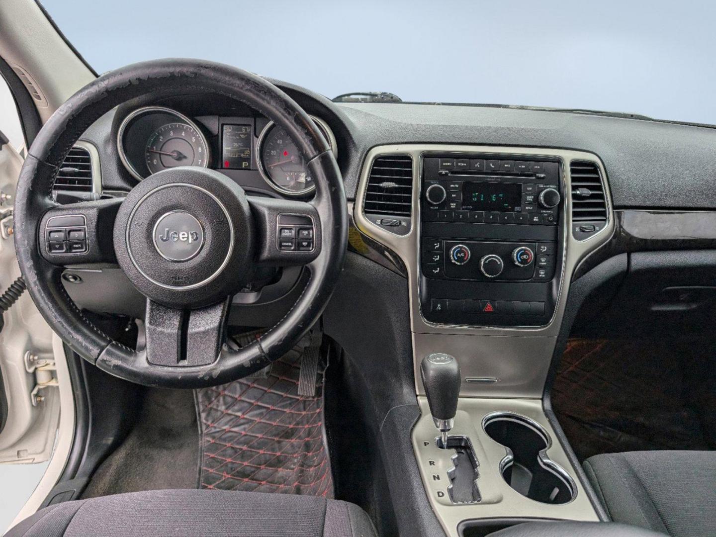 2011 /Black Interior Jeep Grand Cherokee Laredo (1J4RS4GGXBC) with an Gas/Ethanol V6 3.6L/220 engine, 5-Speed Automatic transmission, located at 7000 Northlake Connector, Columbus, GA, 31904, (706) 987-8085, 32.524975, -84.978134 - 2011 Jeep Grand Cherokee Laredo - Photo#11