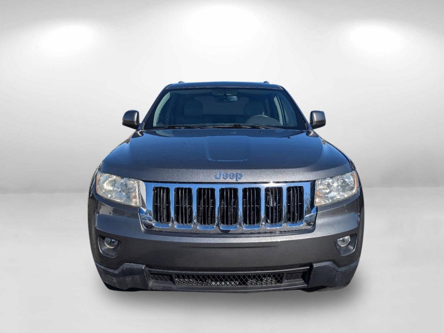 2011 /Dark Graystone/Medium Graystone Interior Jeep Grand Cherokee Laredo (1J4RS4GG8BC) with an Gas/Ethanol V6 3.6L/220 engine, 5-Speed Automatic transmission, located at 7000 Northlake Connector, Columbus, GA, 31904, (706) 987-8085, 32.524975, -84.978134 - 2011 Jeep Grand Cherokee Laredo - Photo#1