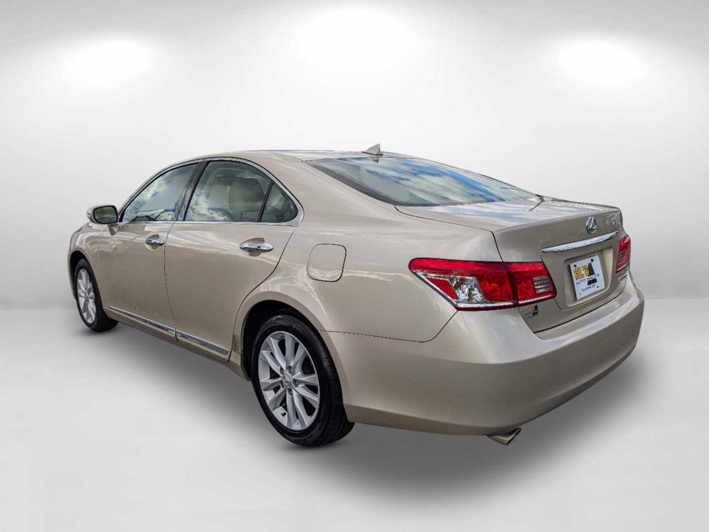 2011 Lexus ES 350 (JTHBK1EG3B2) with an Gas V6 3.5L/210 engine, 6-Speed Automatic transmission, located at 521 Old Farm Lane Rd, Prattville, AL, 36066, (334) 325-1505, 32.482460, -86.416367 - 2011 Lexus ES 350 - Photo#6