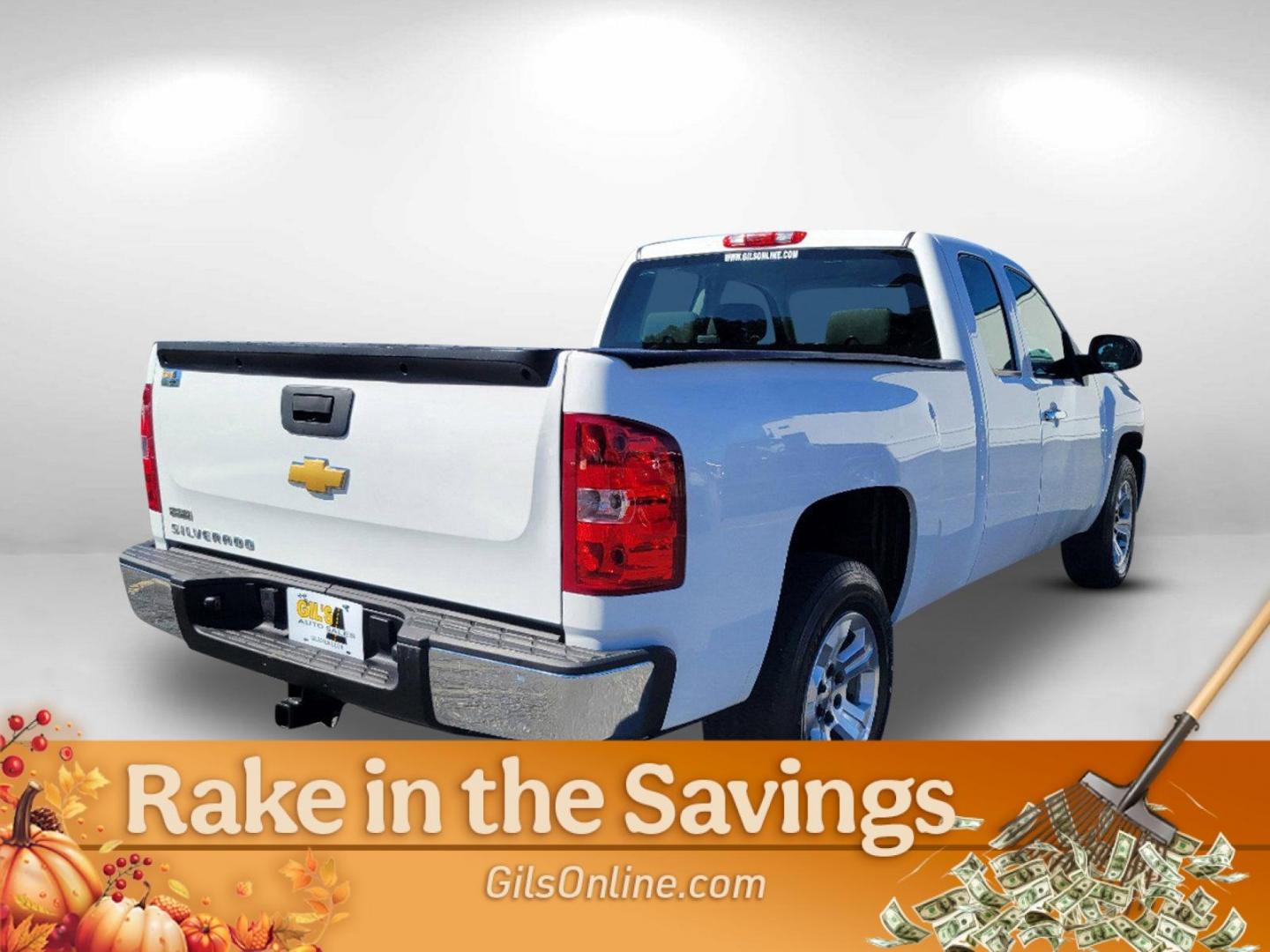 2012 Summit White /Dark Titanium Chevrolet Silverado 1500 Work Truck (1GCRCPEA6CZ) with an Gas/Ethanol V8 4.8L/293 engine, 4-Speed Automatic transmission, located at 804 22nd Ave, Phenix City, AL, 36870, (334) 297-1860, 32.484749, -85.024475 - 2012 Chevrolet Silverado 1500 Work Truck - Photo#9