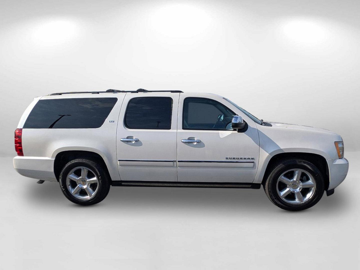 2012 /Light Cashmere/Dark Cashmere Chevrolet Suburban LTZ (1GNSCKE00CR) with an Gas/Ethanol V8 5.3L/323 engine, 6-Speed Automatic transmission, located at 3959 U.S. 80 W, Phenix City, AL, 36870, (334) 297-4885, 32.469296, -85.135185 - 2012 Chevrolet Suburban LTZ - Photo#3